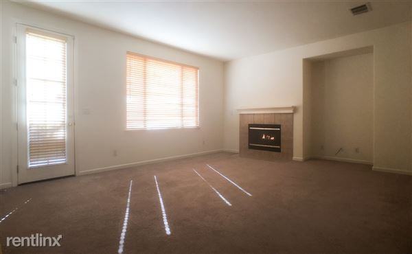 928 Mouton Cir - Photo 3 of 16