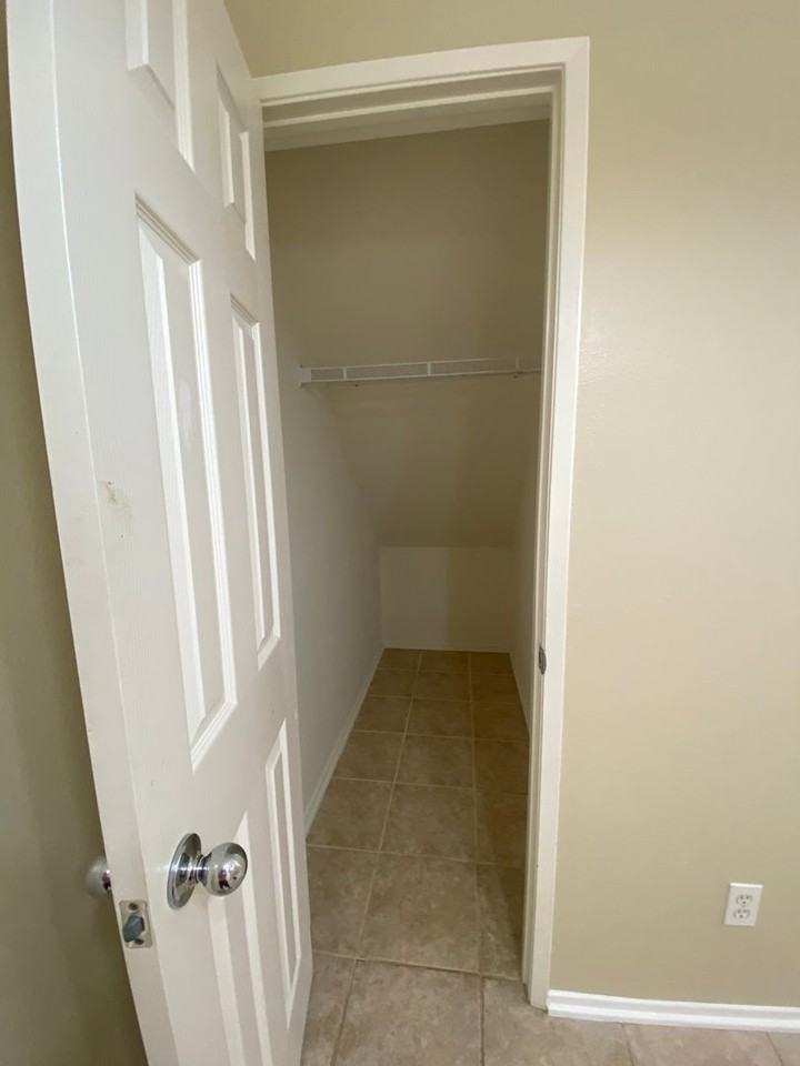 926 S Boulder Pl - Photo 6 of 25