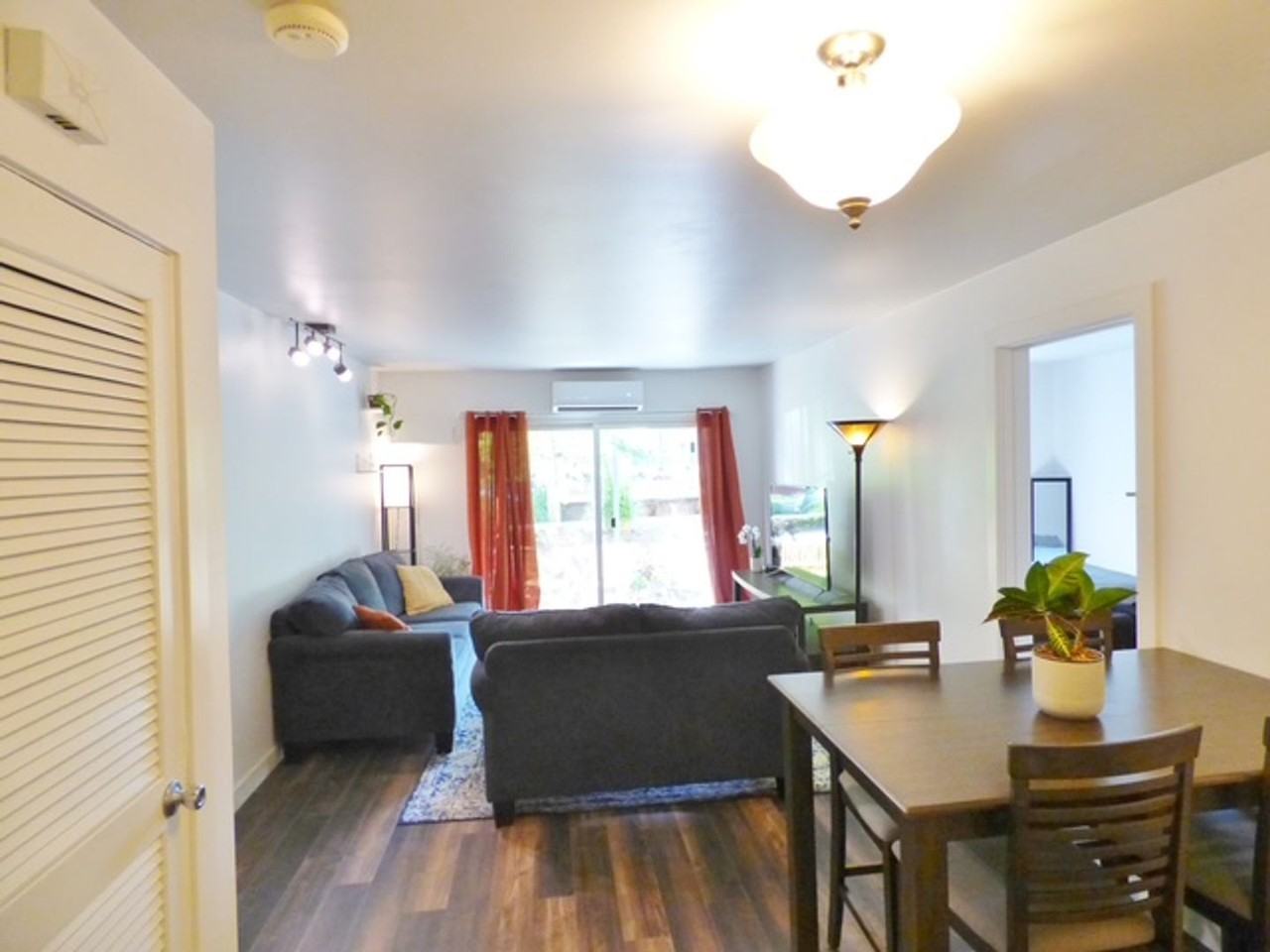 127 S 800 E #17 - Photo 3 of 24