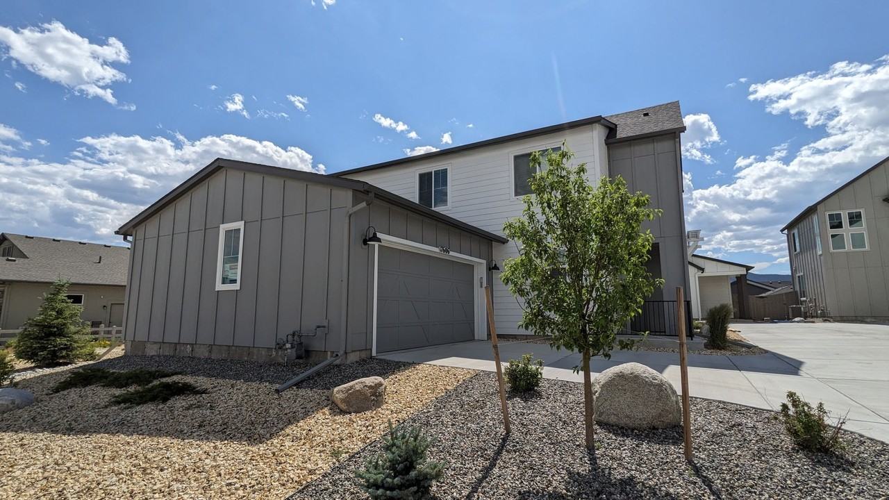 17606 Lucky Penny Ln