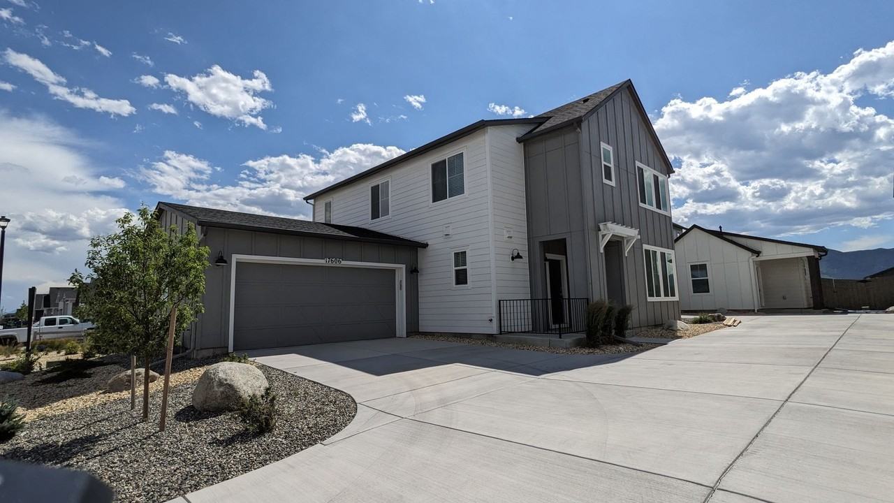 17606 Lucky Penny Ln - Photo 2 of 50
