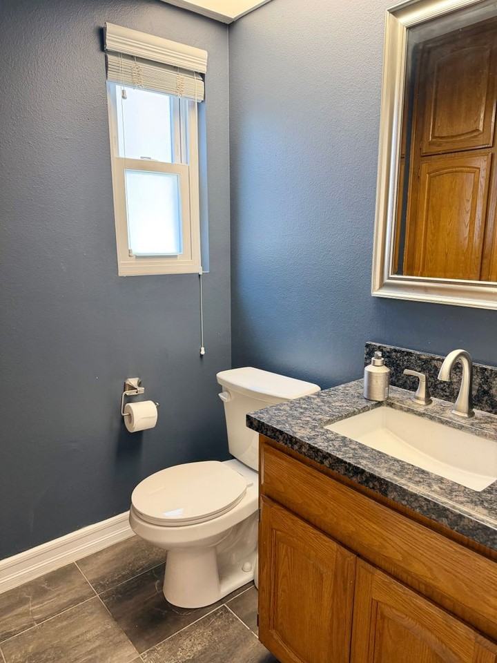 408 N Broadway - Photo 3 of 23