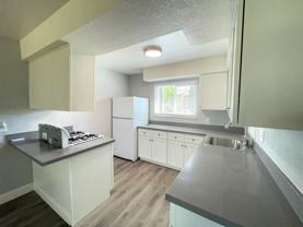 Courtside Apartments - Photo 1 of 1