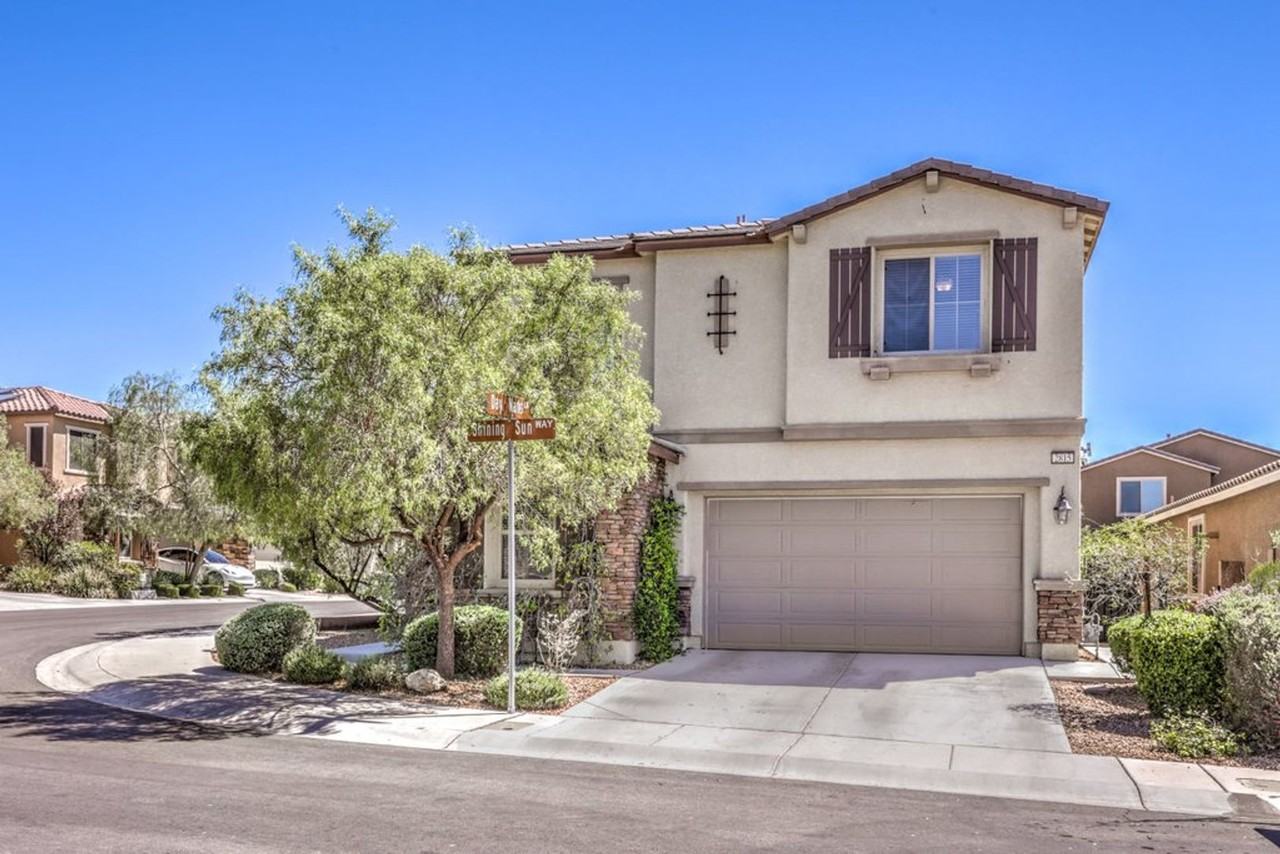 2815 Shining Sun Way - Photo 2 of 28