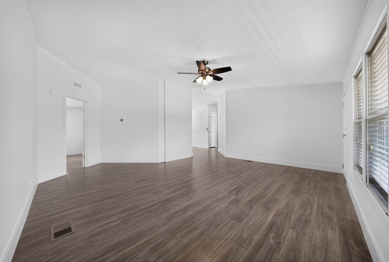 9303 Redfish - Photo 6 of 29