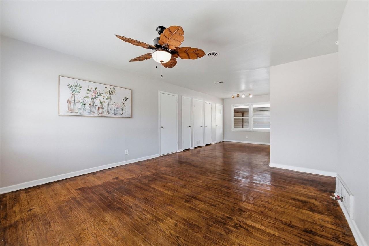 1308 Rose Ave - Photo 4 of 27