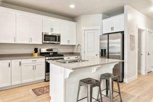 featured image of 1197 N Bello Aly
