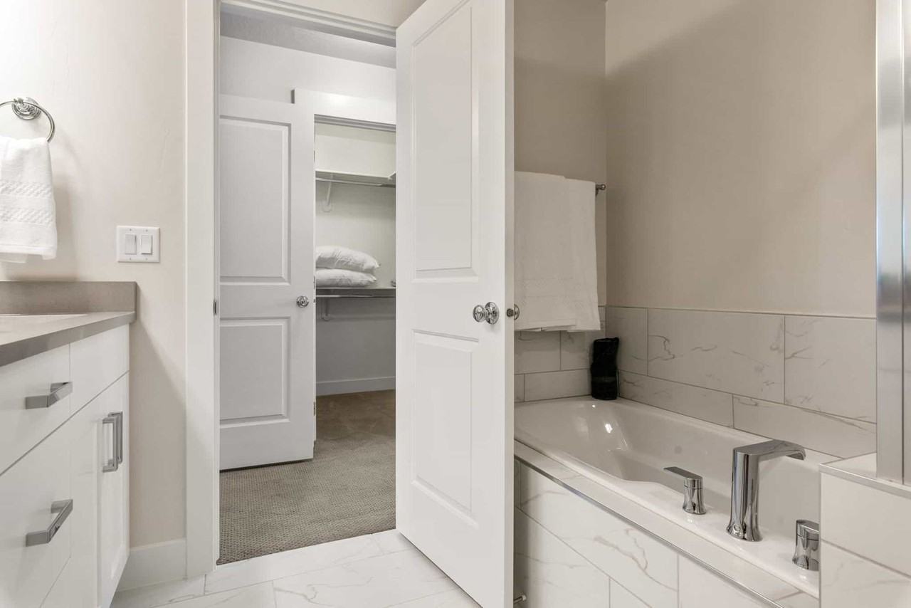 1197 N Bello Aly - Photo 5 of 25