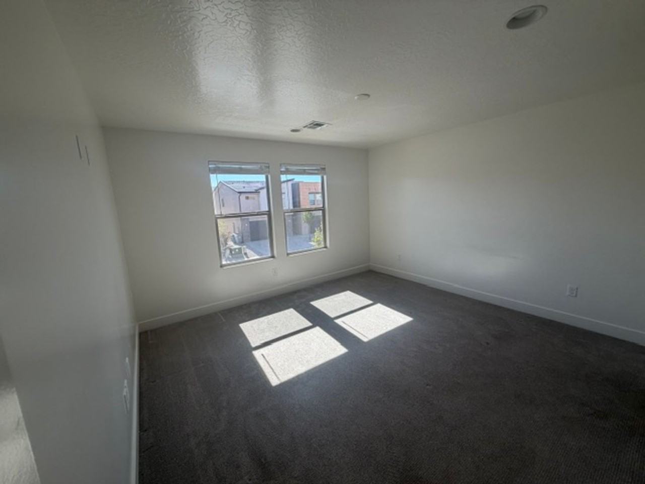 5659 S Duel Ln - Photo 4 of 10