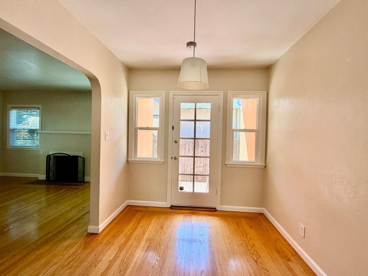 1941 4th Ave - Photo 5 of 28