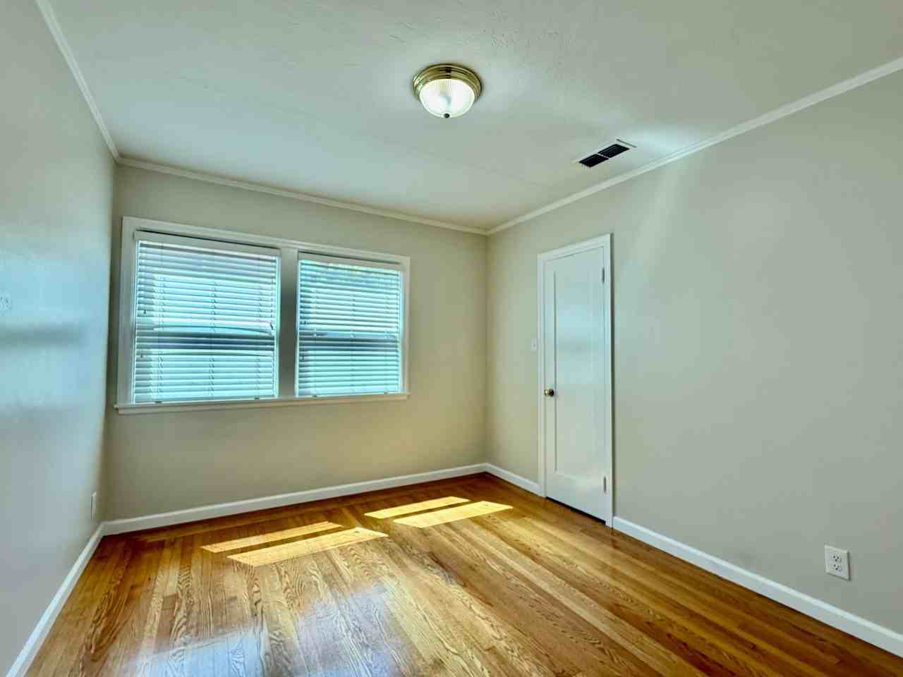 1941 4th Ave - Photo 7 of 28