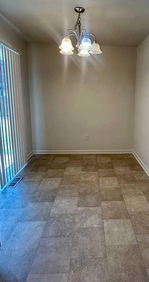 2640 4th St Ne - Photo 5 of 22