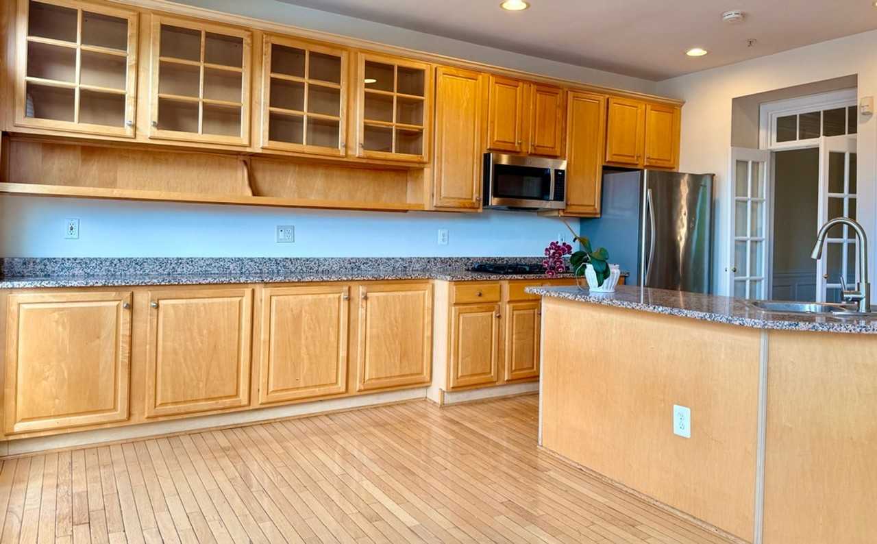 6130 Stonehenge Pl - Photo 2 of 32