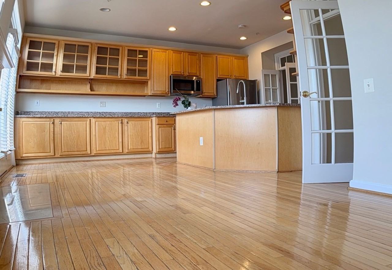 6130 Stonehenge Pl - Photo 6 of 32