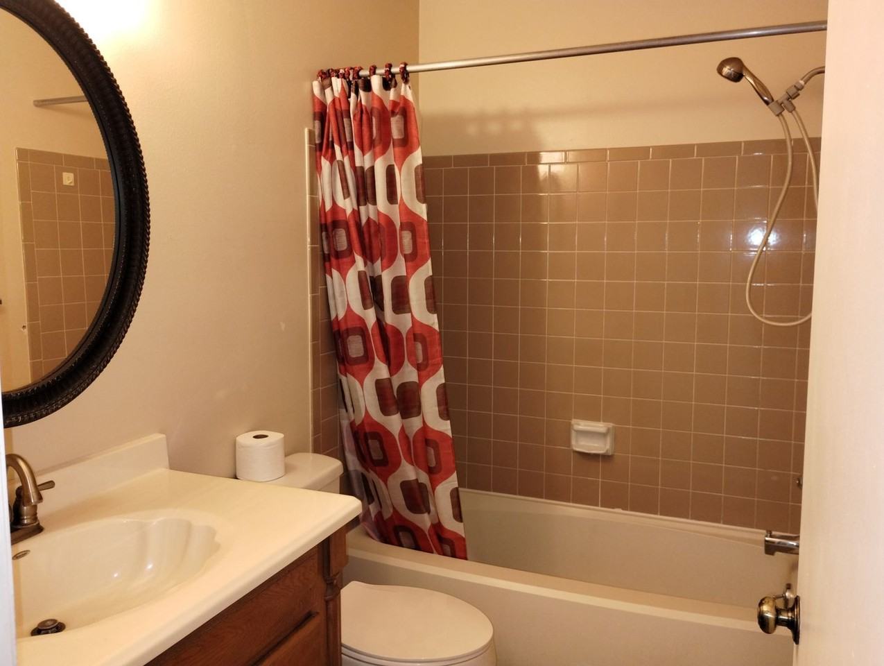 5136 Wellington Rd - Photo 7 of 12