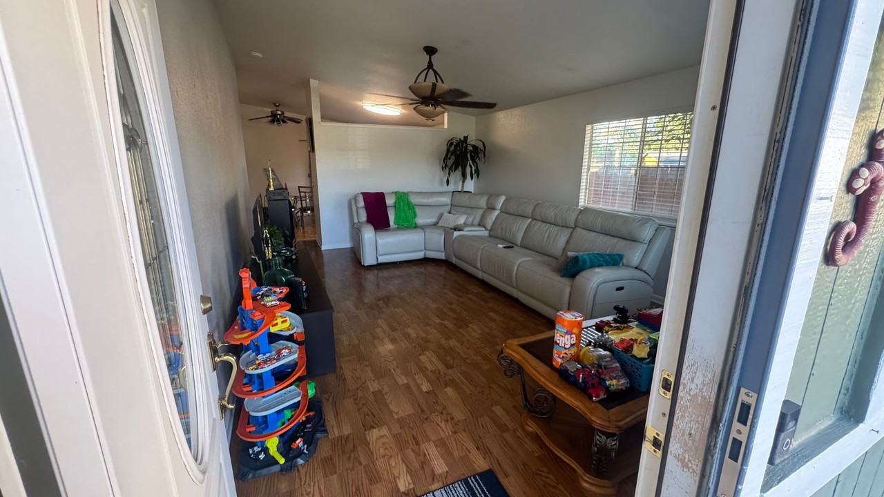 6335 E Crow Ct - Photo 6 of 32