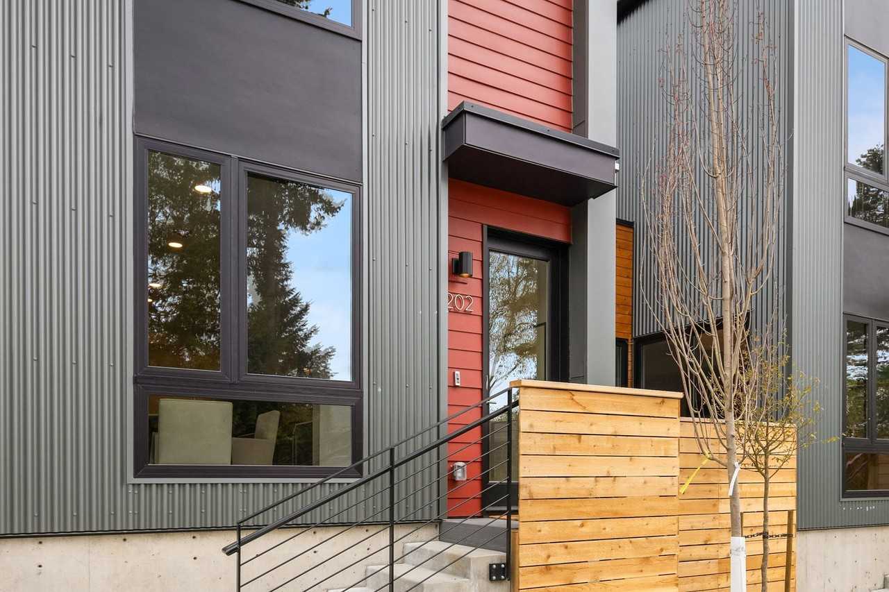 204 Shepard Way Nw - Photo 3 of 28