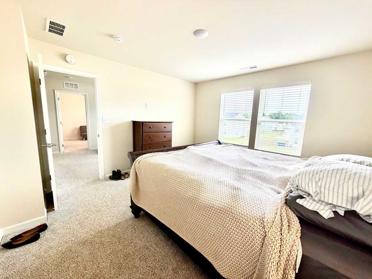 4004 Rocky Mill Way - Photo 6 of 18