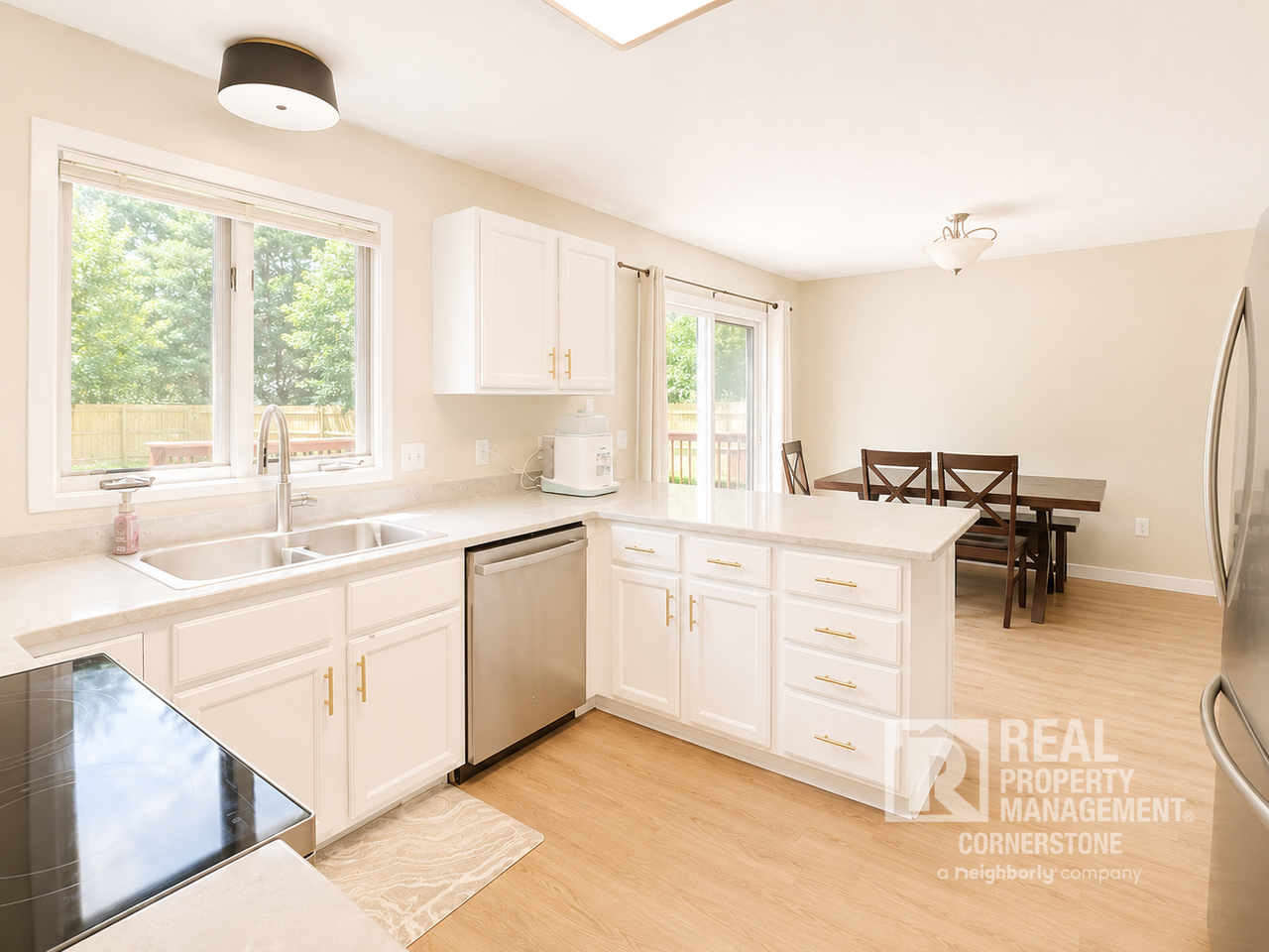 1155 N Apple Ct - Photo 3 of 39