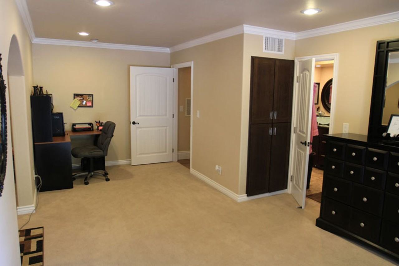 2355 Castlegate Ln - Photo 6 of 38