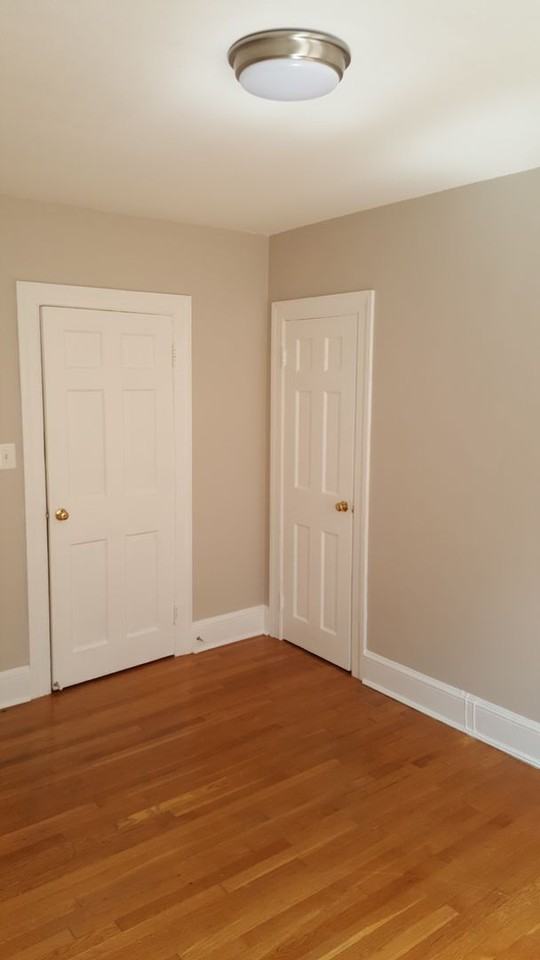 2105 Mount Vernon Ave - Photo 6 of 12