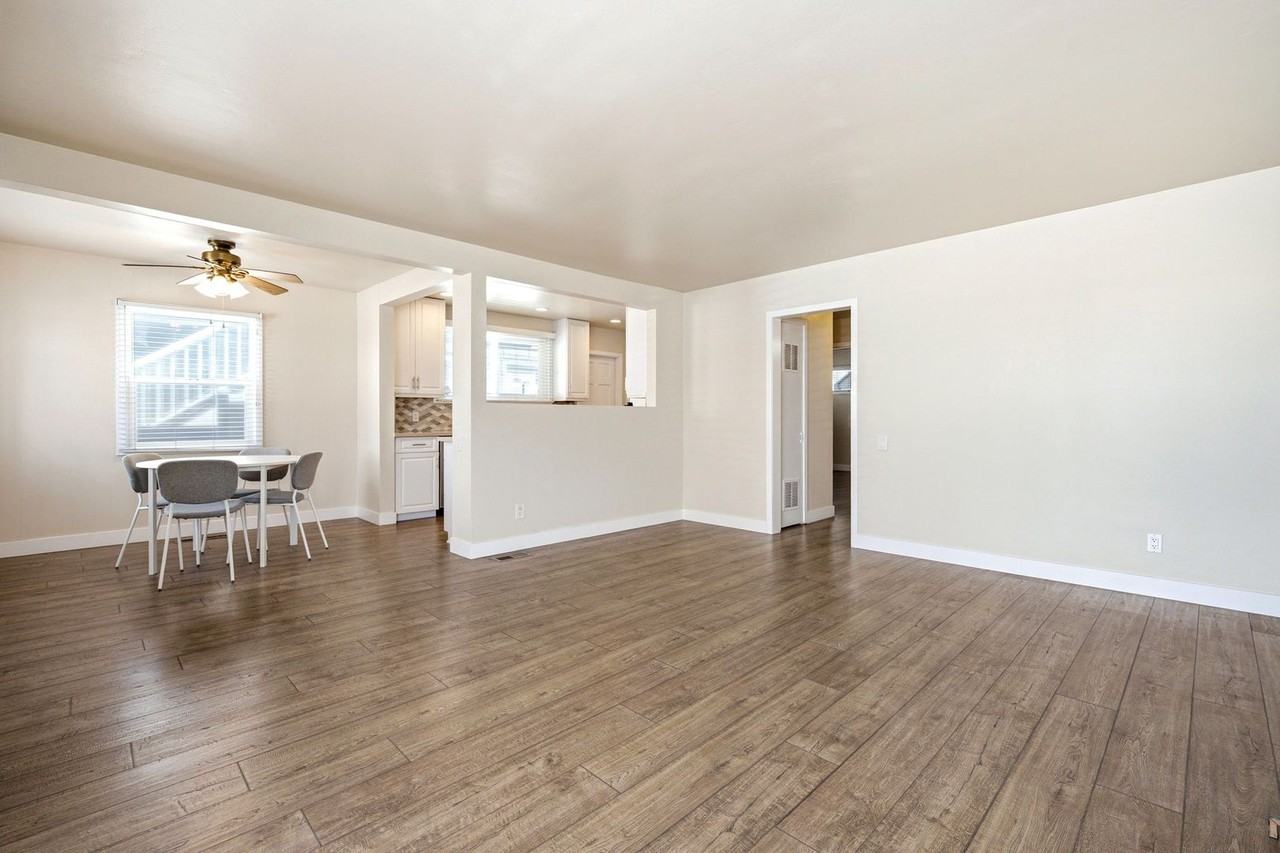 1117 W Bay Ave #A - Photo 6 of 13