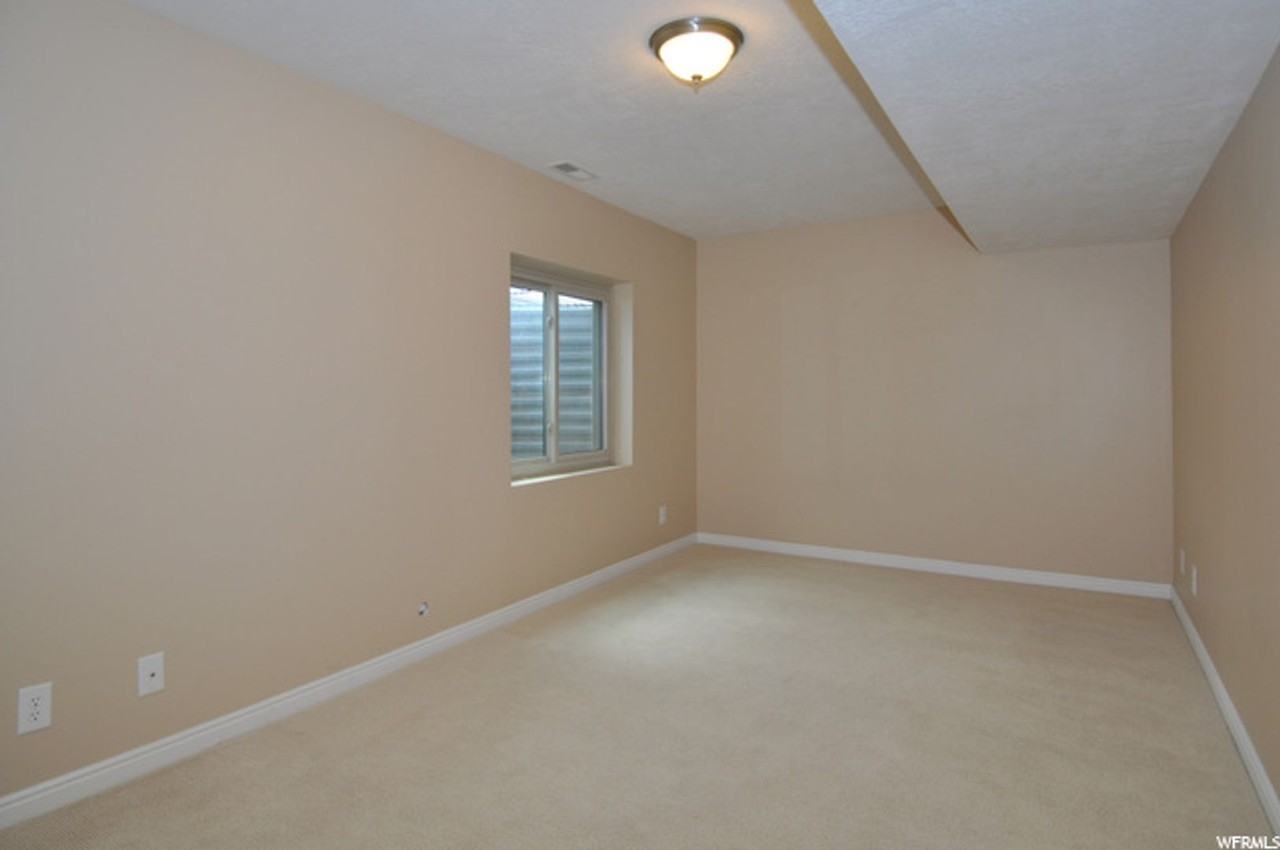 3891 E Cunninghill Dr - Photo 6 of 14