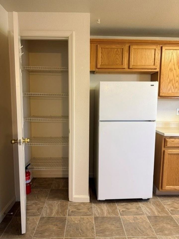 4172 Gordon St - Photo 6 of 18
