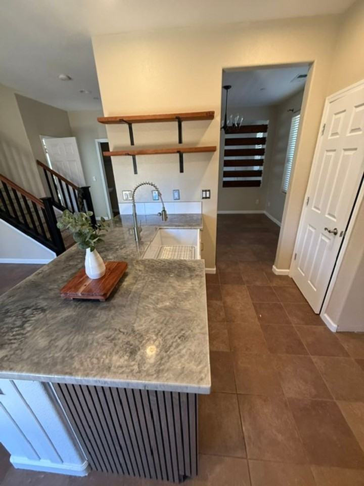 380 Barolo Cir - Photo 7 of 20