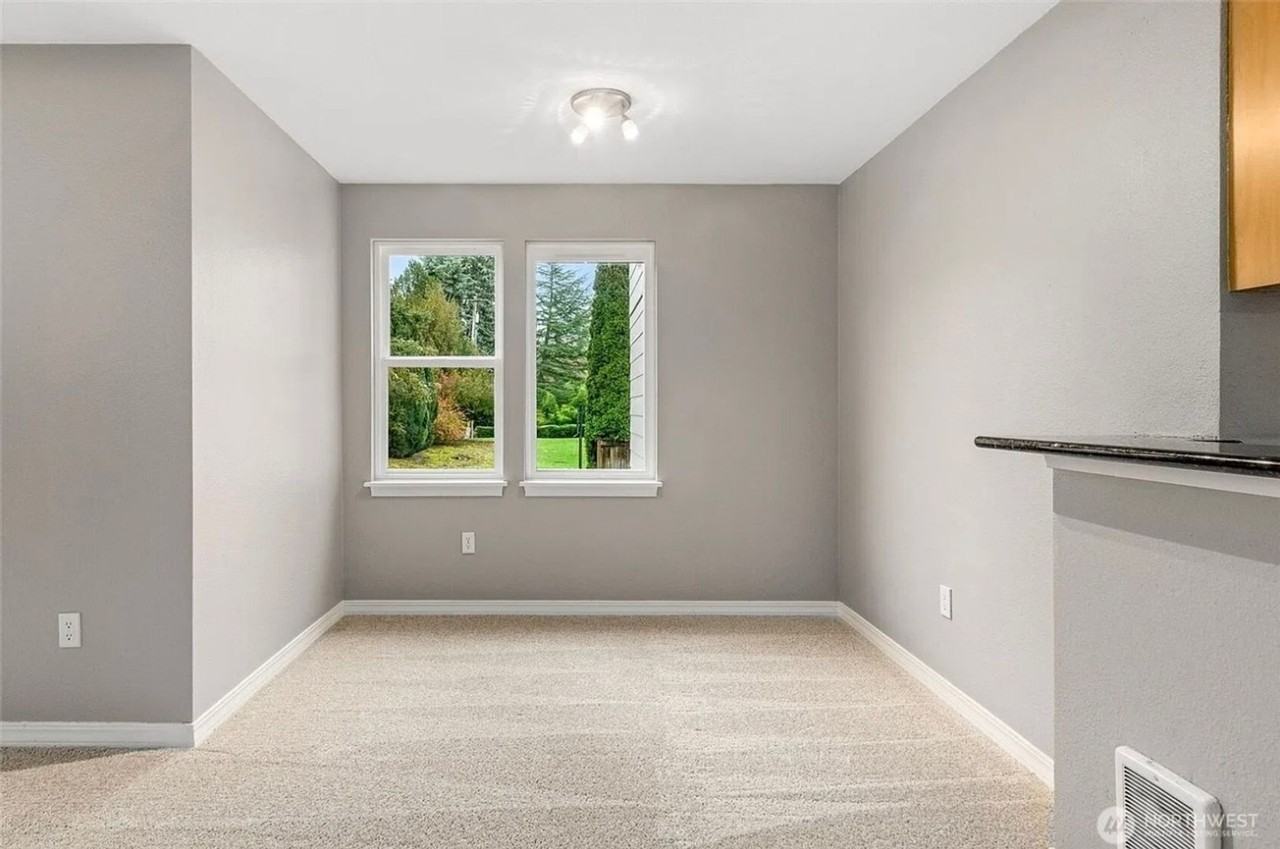 20318 Bothell Everett Hwy - Photo 6 of 22