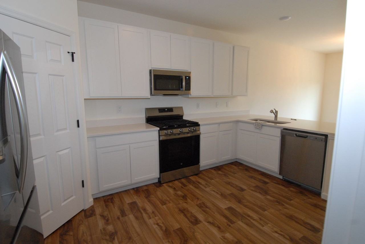297 Osprey Ct - Photo 6 of 22