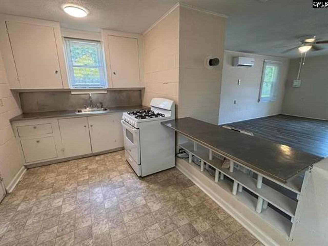 610 Poplar St - Photo 6 of 9