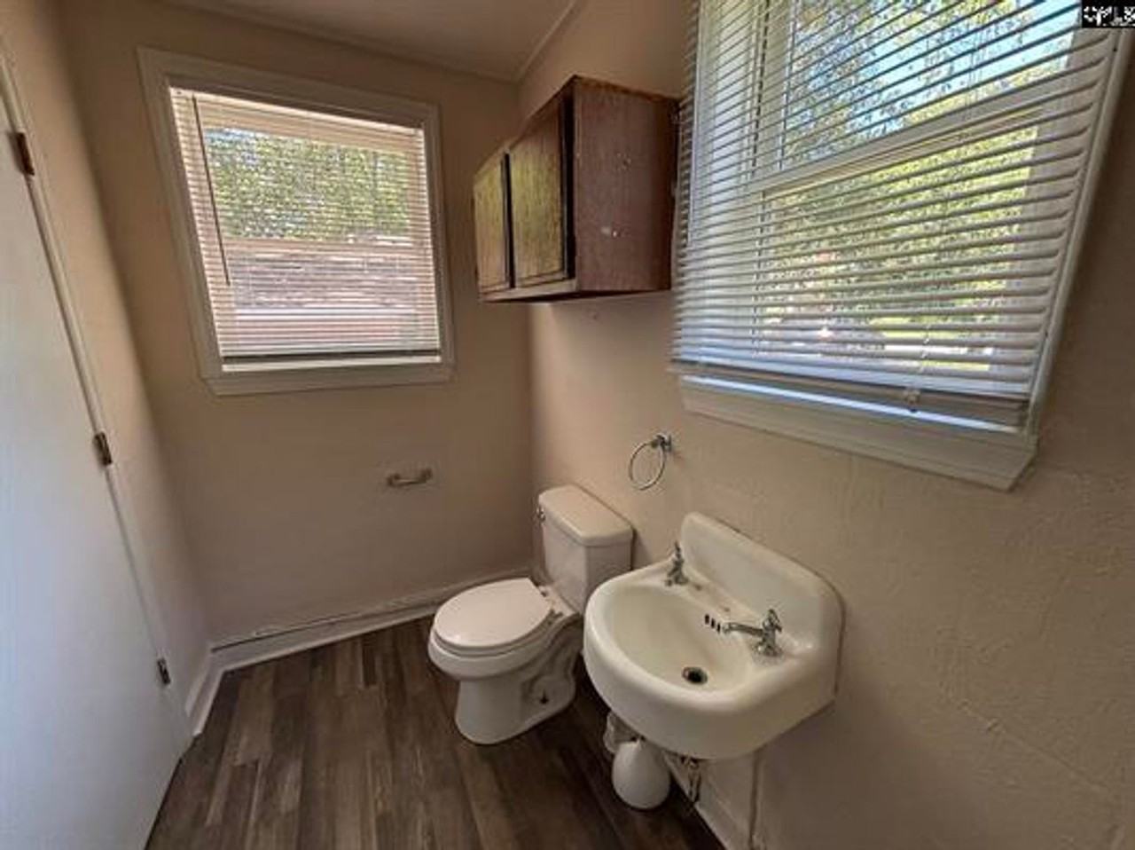 610 Poplar St - Photo 7 of 9