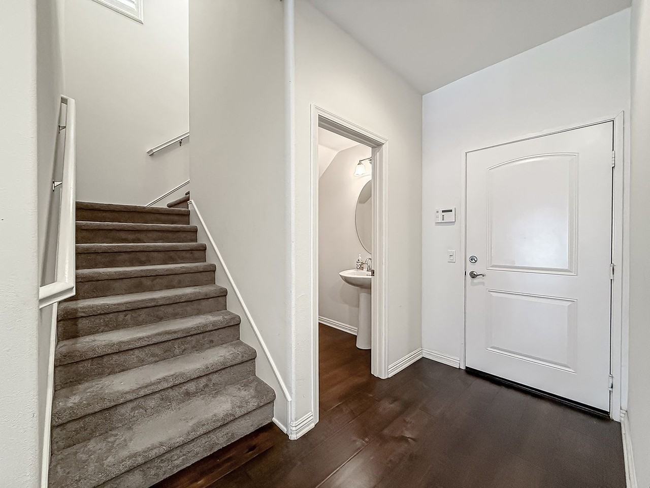 34 Secret Hollow Ln - Photo 5 of 30