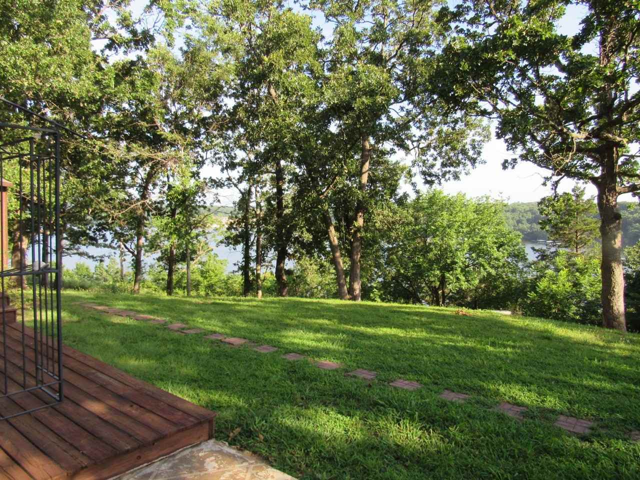 142 Port Niangua Ln - Photo 6 of 36