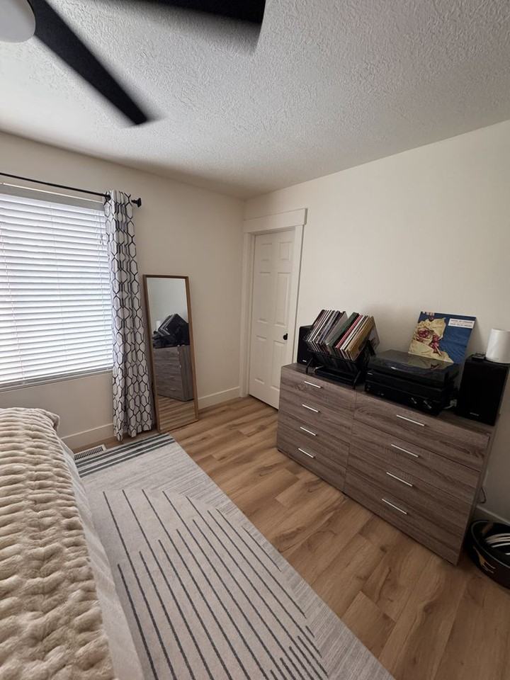 1865 N 150 W - Photo 6 of 13