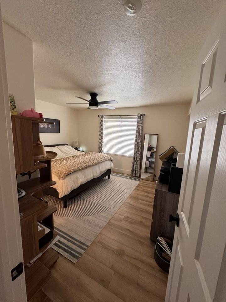 1865 N 150 W - Photo 7 of 13