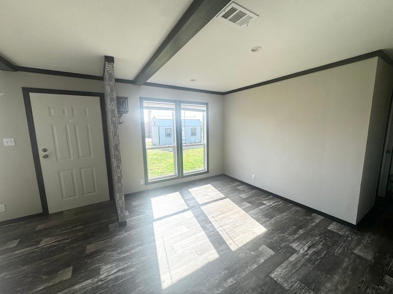 7142 W 29th St Trlr 13 - Photo 3 of 12