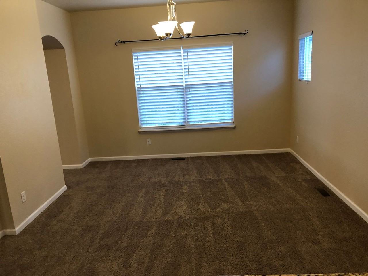 6504 Watusi Rd - Photo 7 of 30