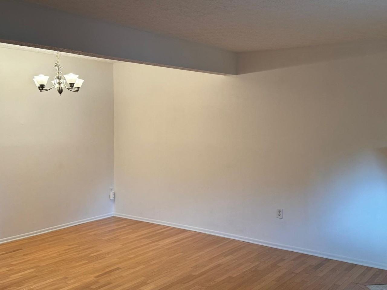 1238 Michigan Ave - Photo 6 of 27