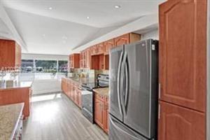 featured image of 2199 Ne 182nd St #2199