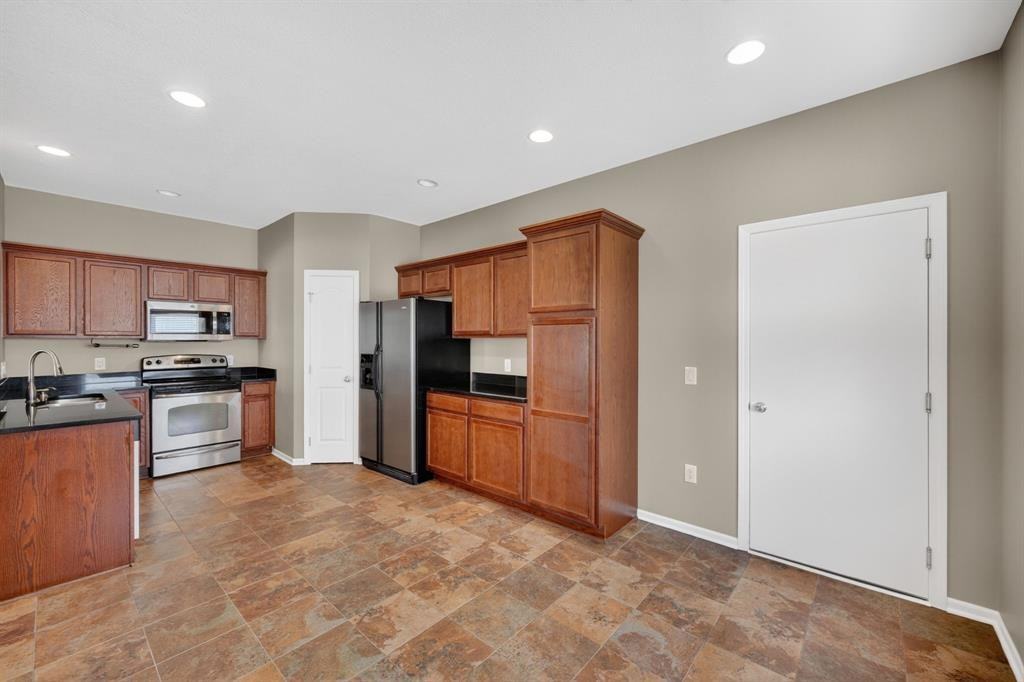 2548 Park Pl #1 - Photo 5 of 18