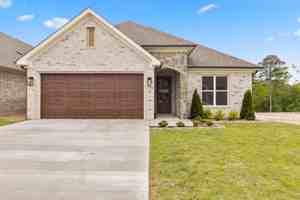 featured image of 31 Saffron Cir #1