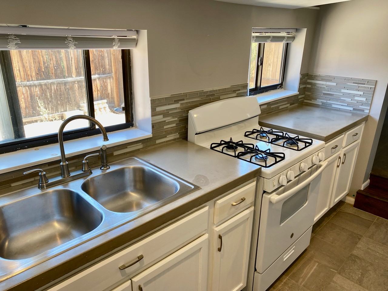 304 Jefferson St Ne #2 - Photo 6 of 15