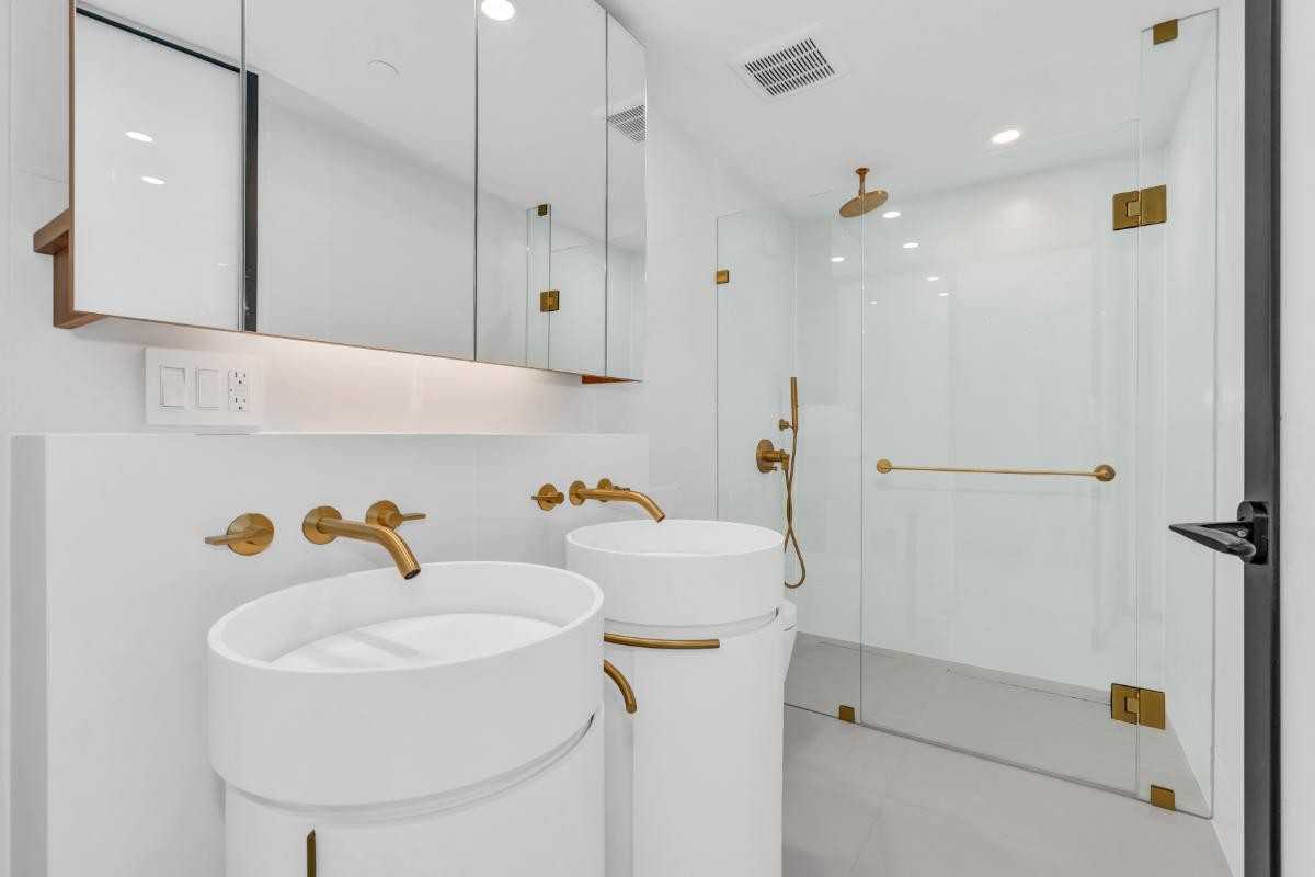 1033 Nelson Street - Photo 13