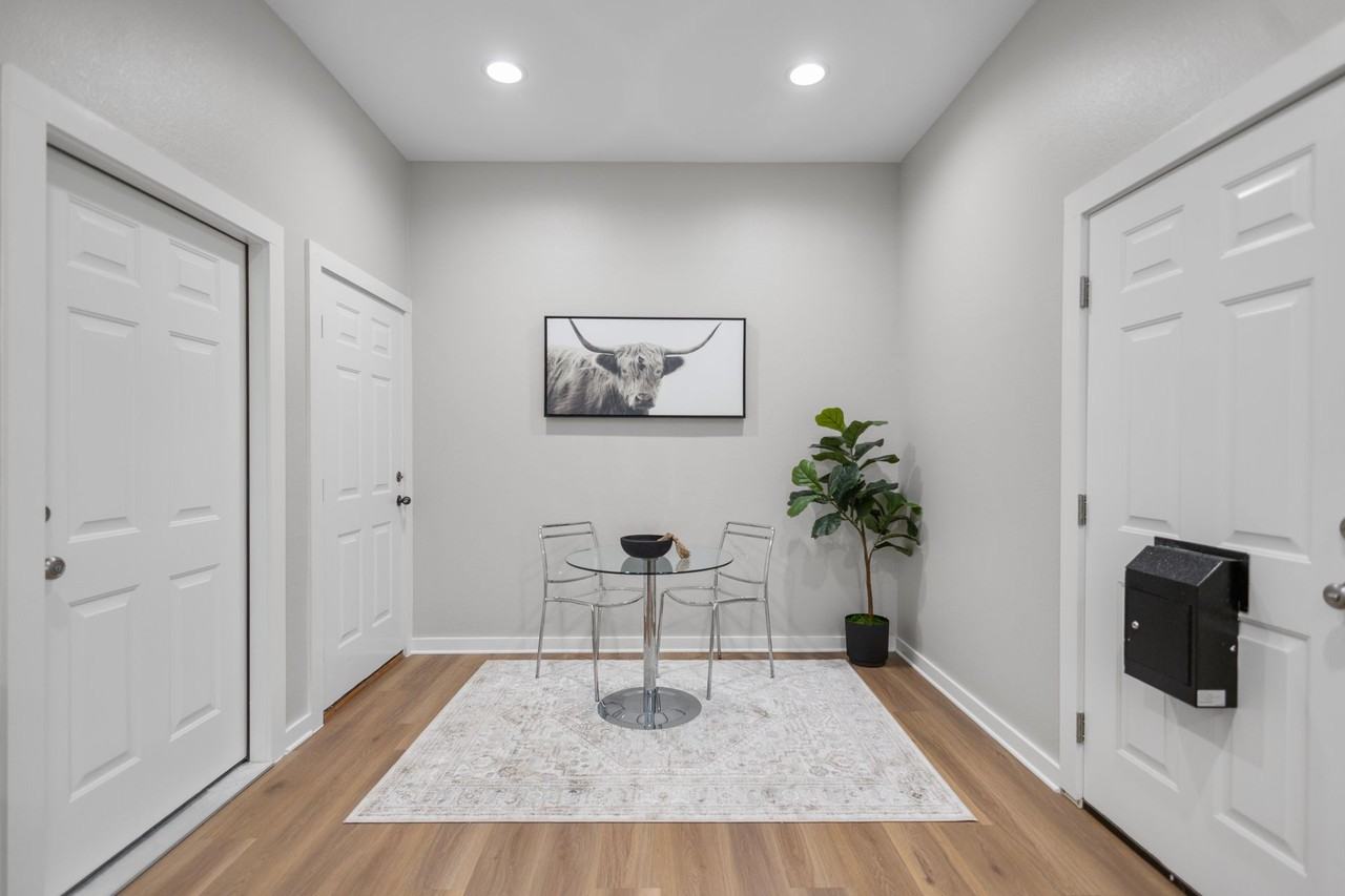 Villa North Apartments - Photo 4 of 6