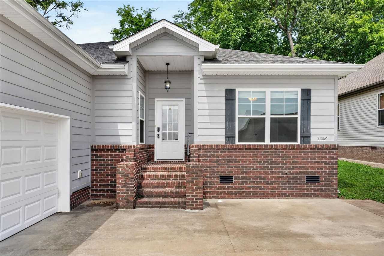 2228 Killington Dr - Photo 3 of 36