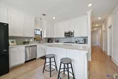 10238 Grayton Dr - Photo 1 of 1