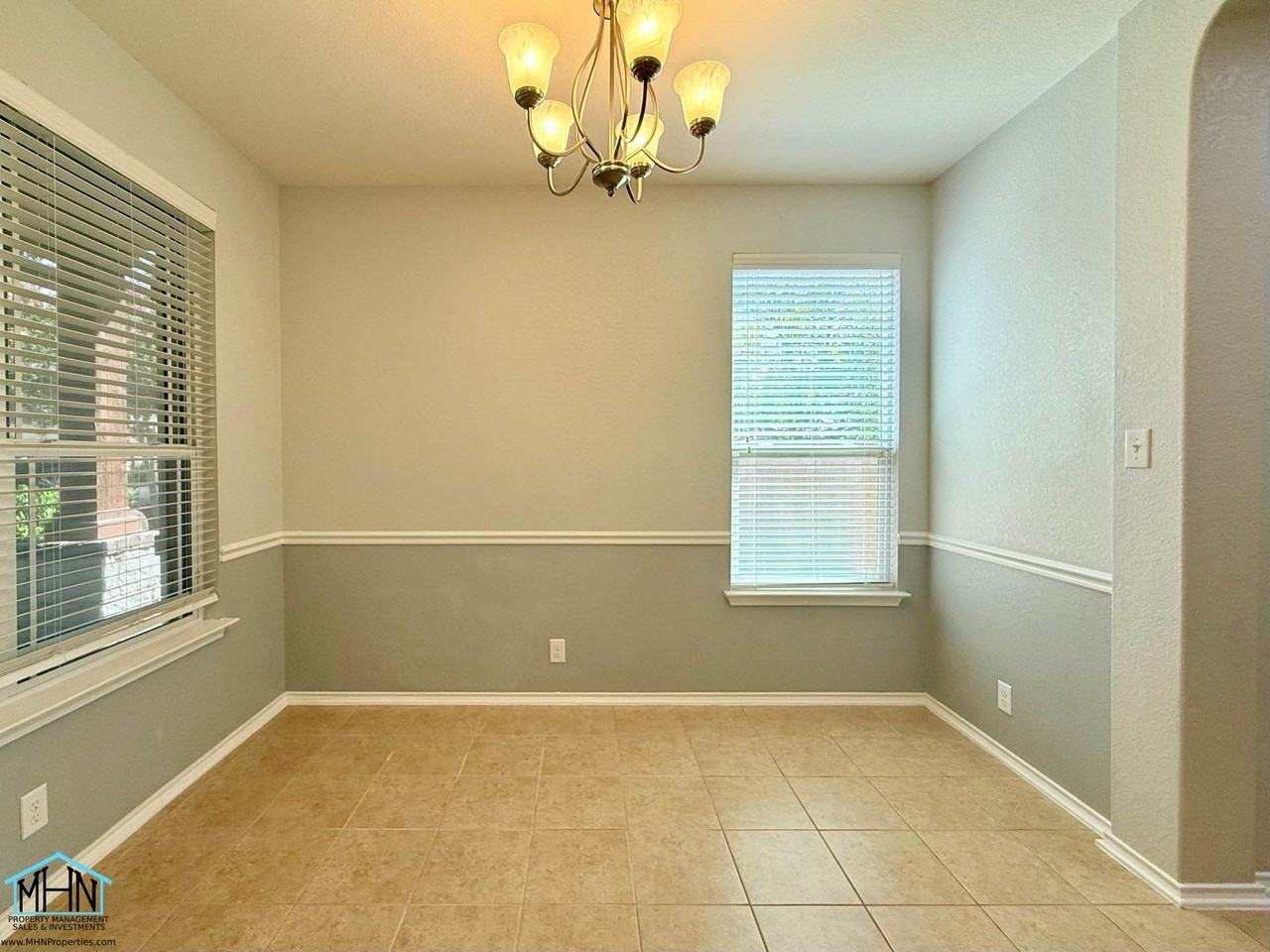 13714 Altamirano - Photo 4 of 31