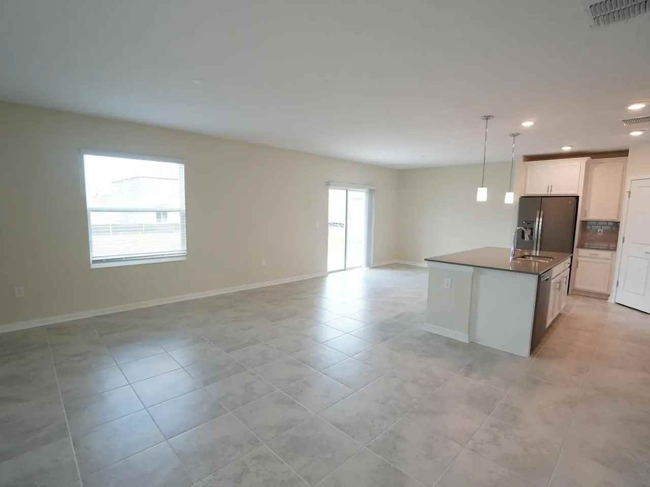 2908 Atlas Cedar Dr - Photo 6 of 37